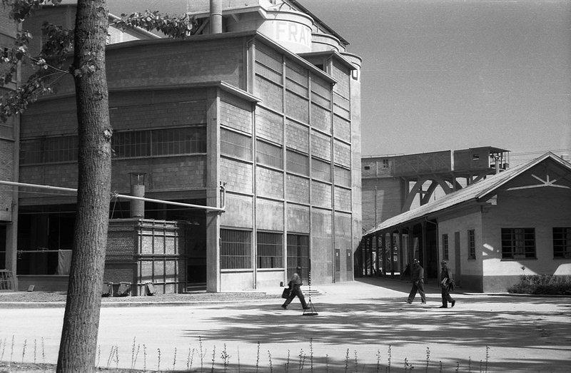 Cambio Turno (Cementeria di Trino)