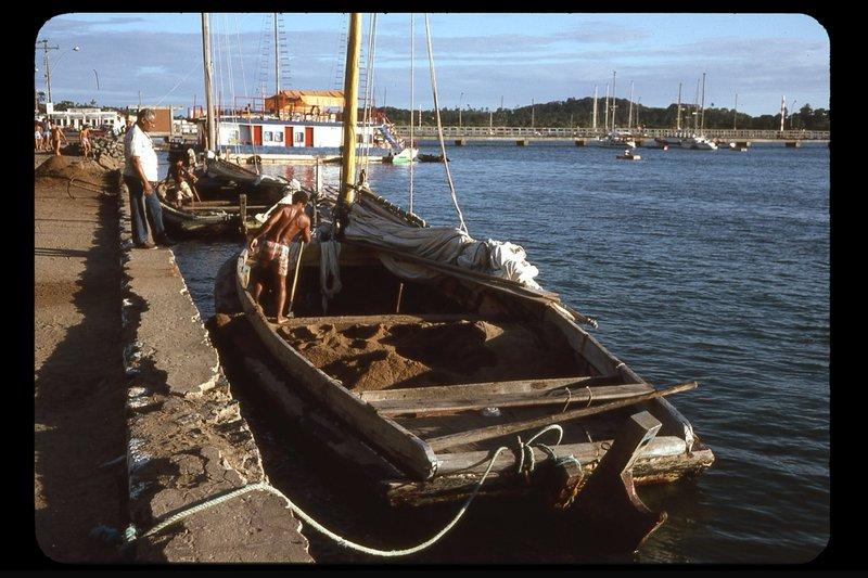 Veleiro e Areia (Bahia)